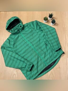 Killtec Men’s Lightweight Hooded Rain Jacket